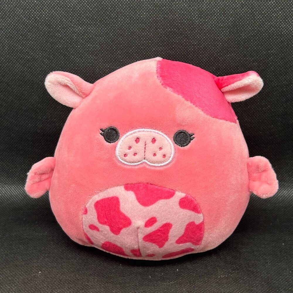 Kerry the Seacow Squishmallow 8”